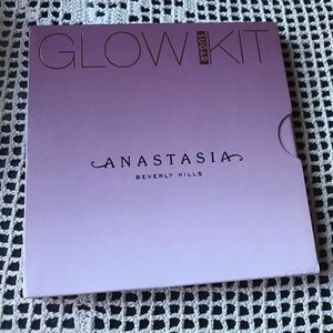 Anstasia glow kit